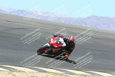 media/May-14-2022-SoCal Trackdays (Sat) [[7b6169074d]]/Bowl (1120am)/